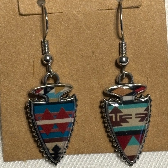 Handmade Jewelry - Silver and Multicolor Tribal Arrowhead Earrings‎